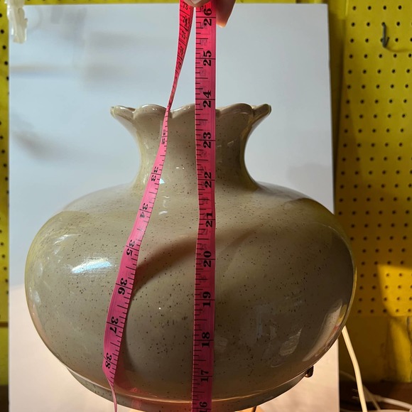 Antique GWTW Hurricane Parlor Lamp 24" MidCentury Nite Lite Gone W The Wind - Picture 11 of 12